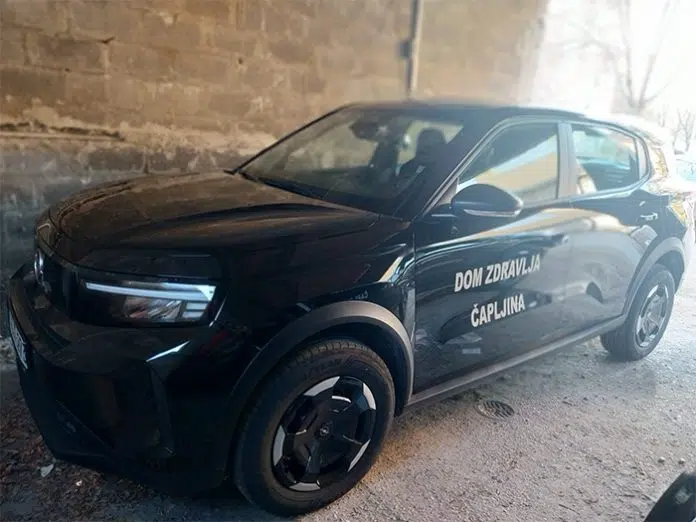 FOTO | Dom zdravlja Čapljina dobio nova električna vozila i
