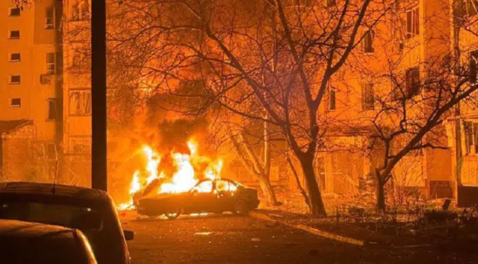 VIDEO Noć ruskih dronova nad Odesom: pogođene zgrade, ranjena djeca