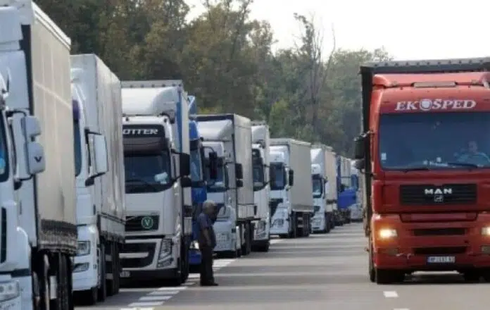 BiH traži rješenja za gužve na granicama: Gospodarstvo gubi milijarde