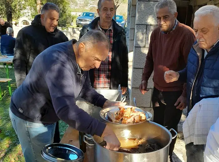 FOTO | Raštikijada u Hutovu okupila mještane uz recepte koji se prenose generacijama