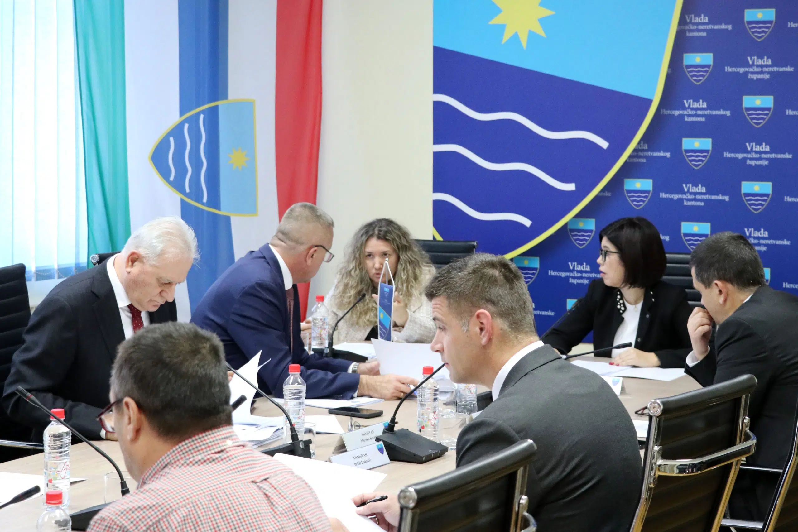 Vlada HNŽ izdvojila 344.000 KM za Vatrogasni dom i 20.000 KM za Dom zdravlja Neum