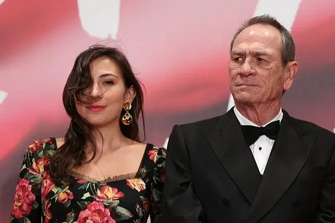 Victoria Jones, kći poznatog glumca, preminula na Novu godinu