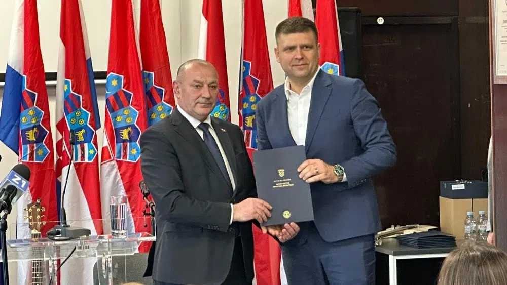 Uručeni sporazumi za posjet učenika iz BiH Vukovaru