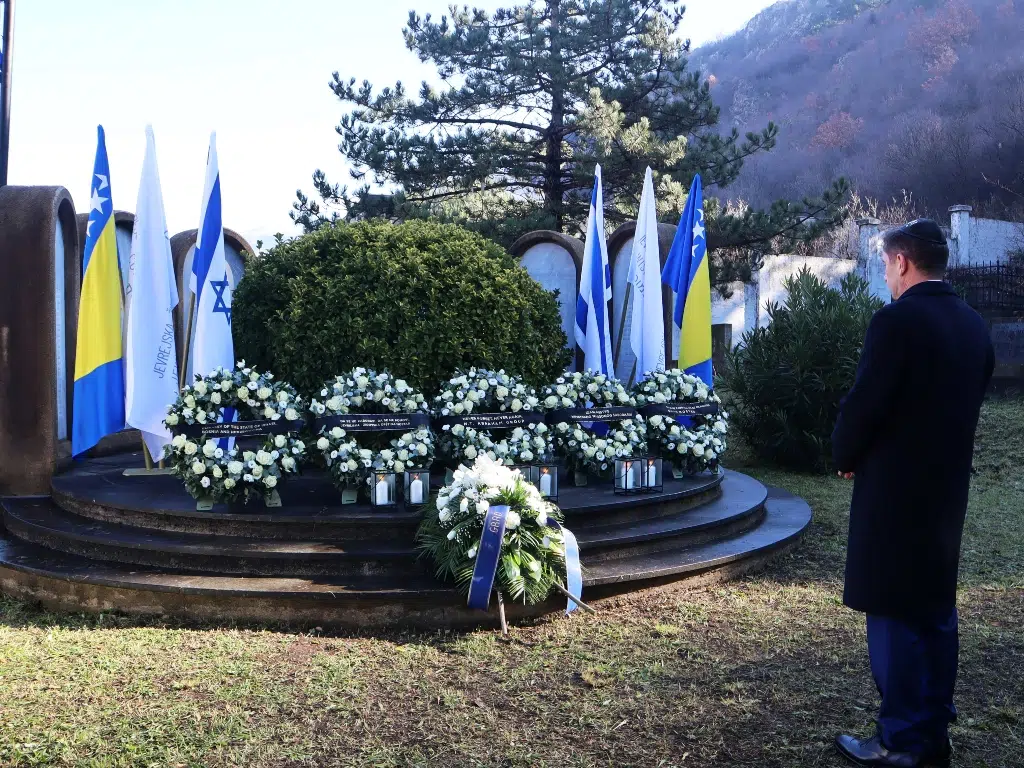 Gradonačelnik Kordić: Neka sjećanje na žrtvu Holokausta bude naš zavjet da nećemo šutjeti pred mržnjom
