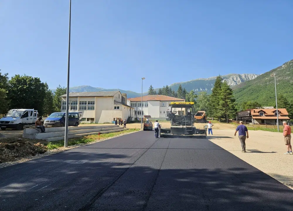 Javni poziv za dostavljanje prijedloga za sufinanciranje komunalne infrastrukture na ruralnom području Livna