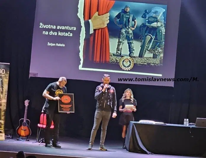 FOTO/VIDEO: Večeras je u kino-dvorani KIC-a u Tomislavgradu Željan Rakela,