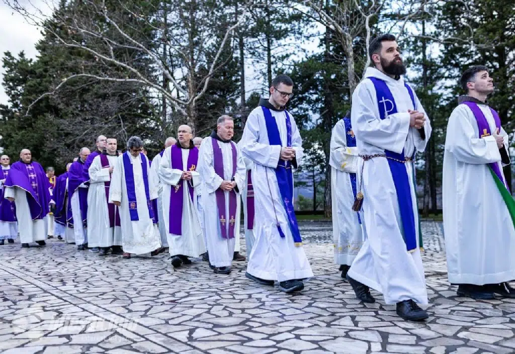 Široki Brijeg obilježio Dan pobijenih franjevaca: “Sjećanje na prošlost je temelj za bolju budućnost”