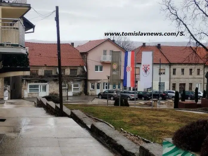 DOBRO vam oblačno i kišovito jutro iz Tomislavgrada!