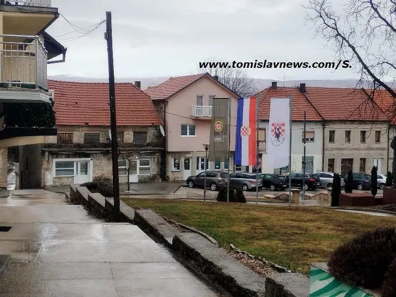 DOBRO vam oblačno i kišovito jutro iz Tomislavgrada!