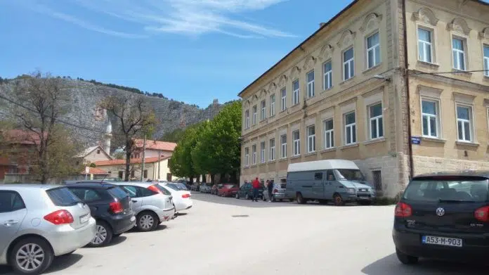 Natječaj za izbor ravnatelja Gimnazije Livno