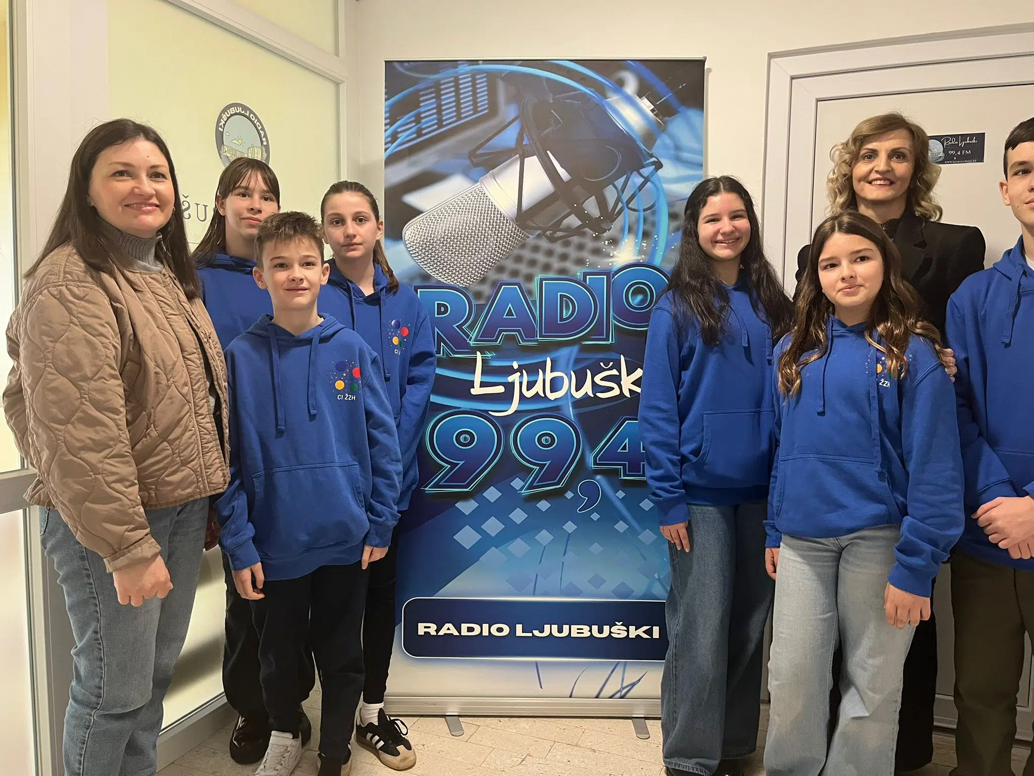Polaznici Centra izvrsnosti hrvatskog jezika ŽZH gosti našeg radijskog programa