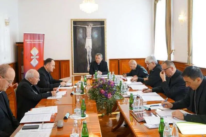 BISKUPI iz Mostara pozvali na suzdržavanje od teških riječi i uvreda u izbornoj godini