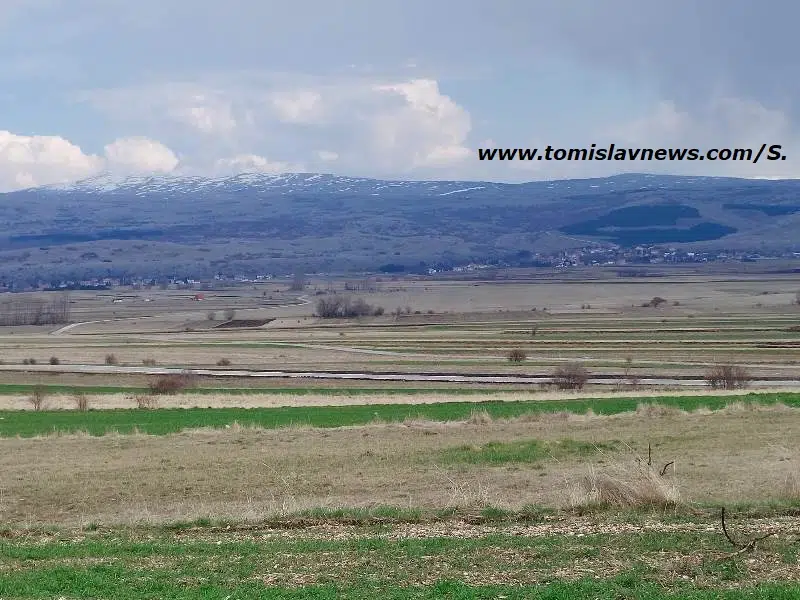 DOBRO vam umjereno vedro jutro iz Tomislavgrada!