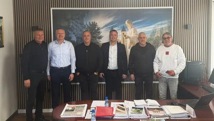 Ivica Jerkić sa suradnicima održao sastanak s predstavnicima MZ Mostarsko