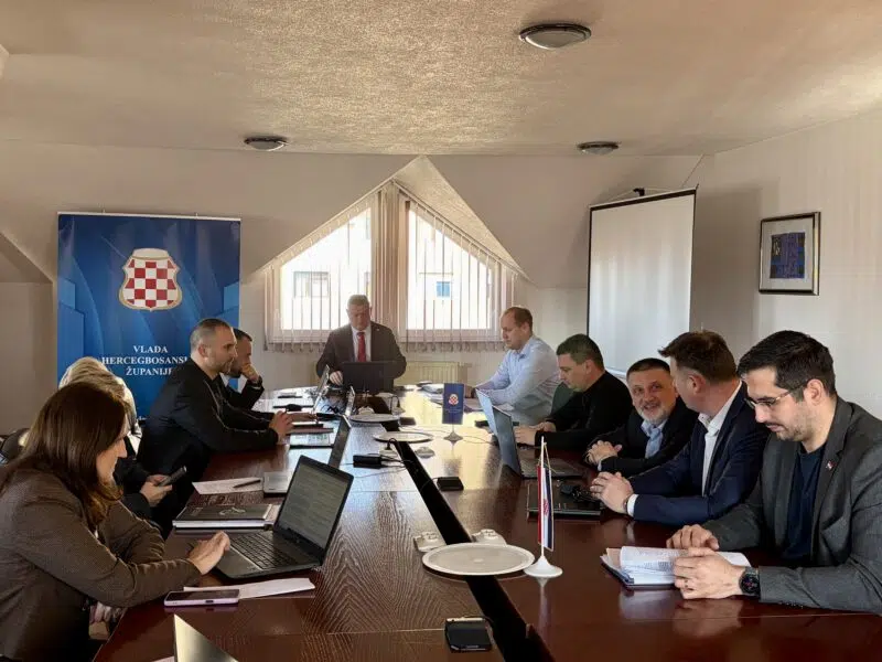 Vlada HBŽ: Utvrđen Prijedlog Zakona o oružju i streljivu Hercegbosanske županije