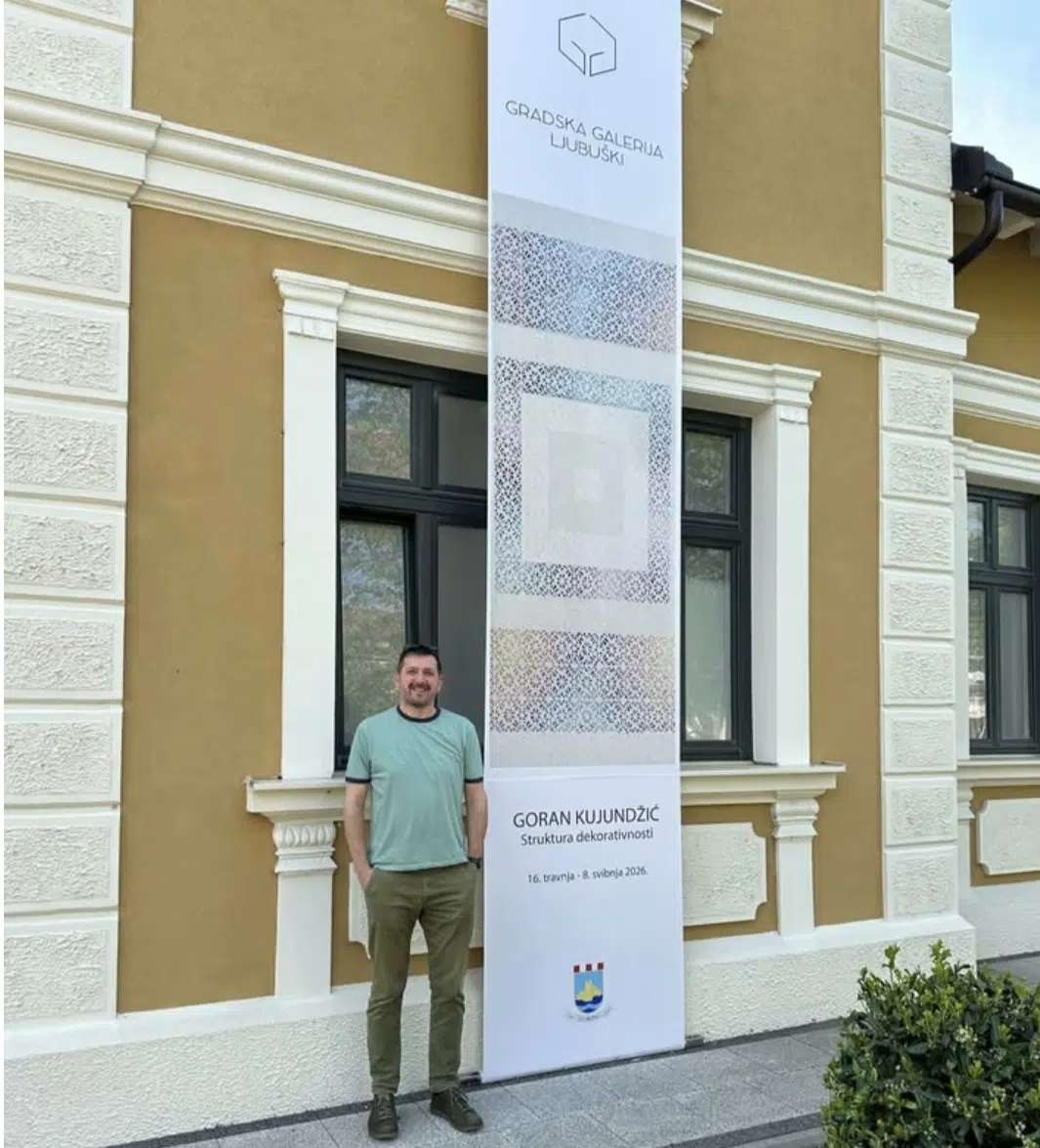 Preciznost i apstrakcija: Umjetnik iz Osijeka Goran Kujundžić izlaže u Ljubuškom
