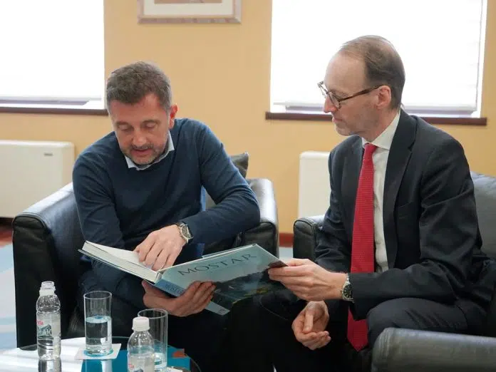 Austrijski-predsjednik-Alexander-Van-der-Bellen-stize-u-posjetu-Mostaru.jpg