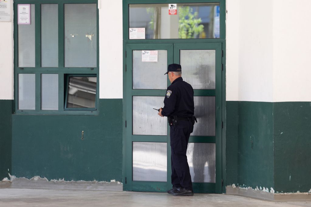 Maloljetnik iz Ljubuškog priznao slanje dojave o bombi školi