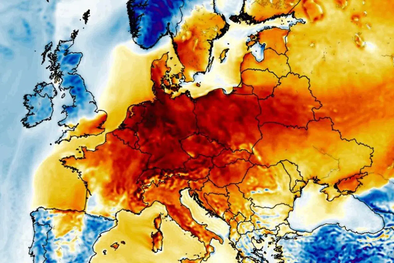 Meteorolozi u nevjerici, stiže nam vremensko ludilo: Prijete i snažne oluje, a moglo bi biti i još snijega