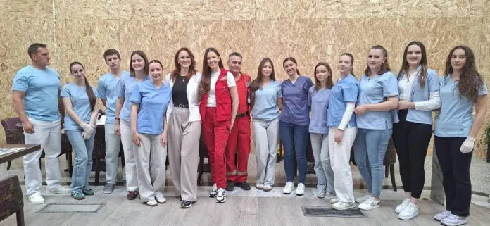 U Livnu obilježen Međunarodni dan sestrinstva, umirovljenici zadovoljni provedenim besplatnim