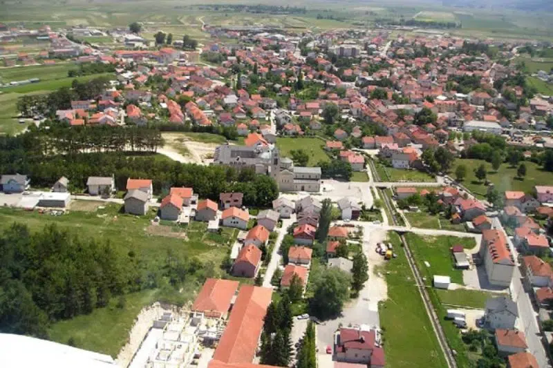Predstavnici Ministarstva rada, mirovinskog sustava, obitelji i socijalne politike RH posjetili Općinu Tomislavgrad