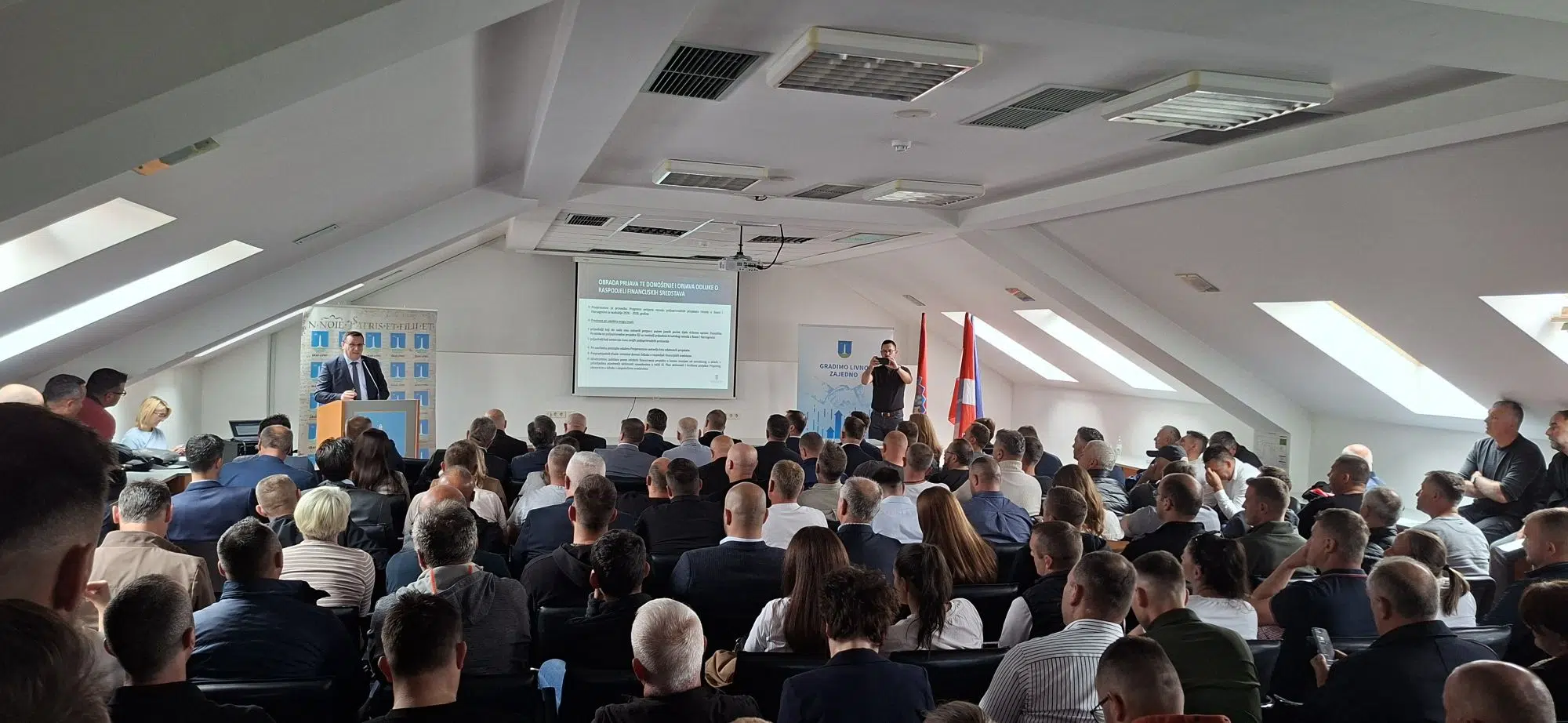 Ministar Vlajčić predstavio program poljoprivrednih poticaja u Livnu