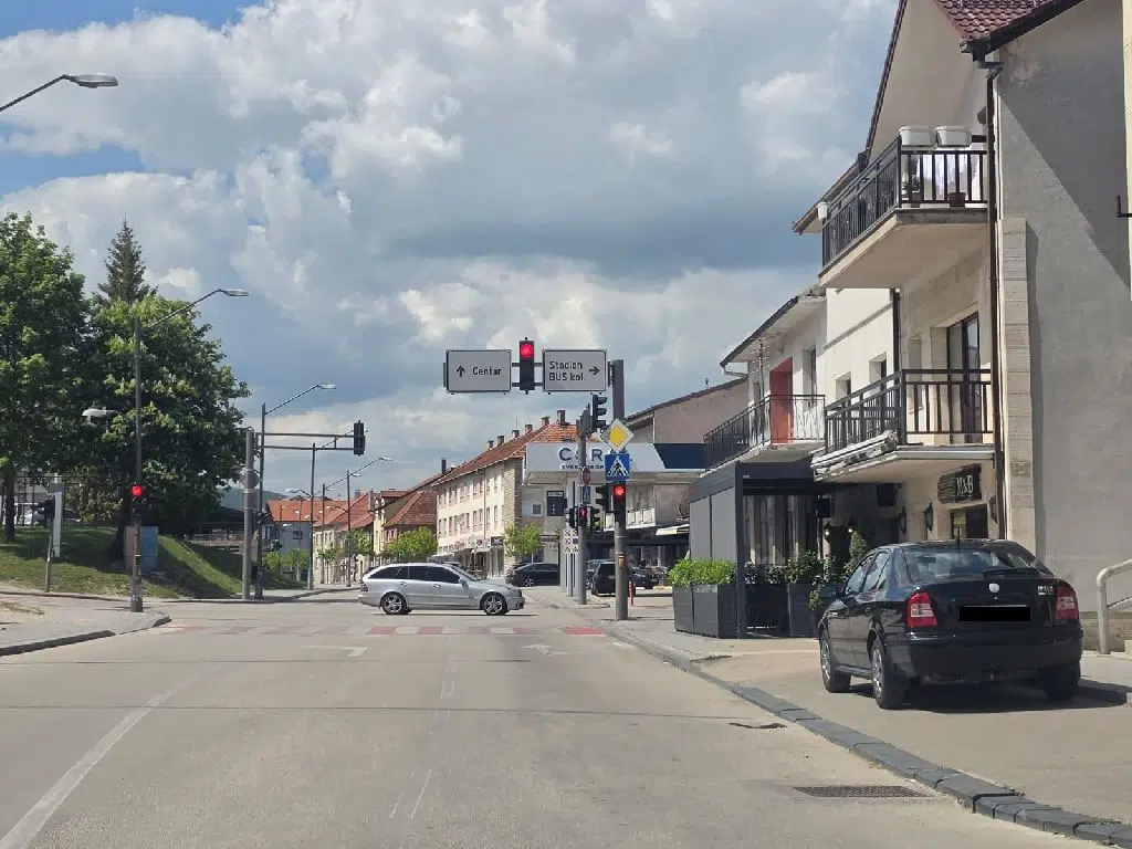 Od danas u BiH drastično stroža pravila: Pogledajte za koji prometni prekršaj možete biti kažnjeni s 5.000 KM