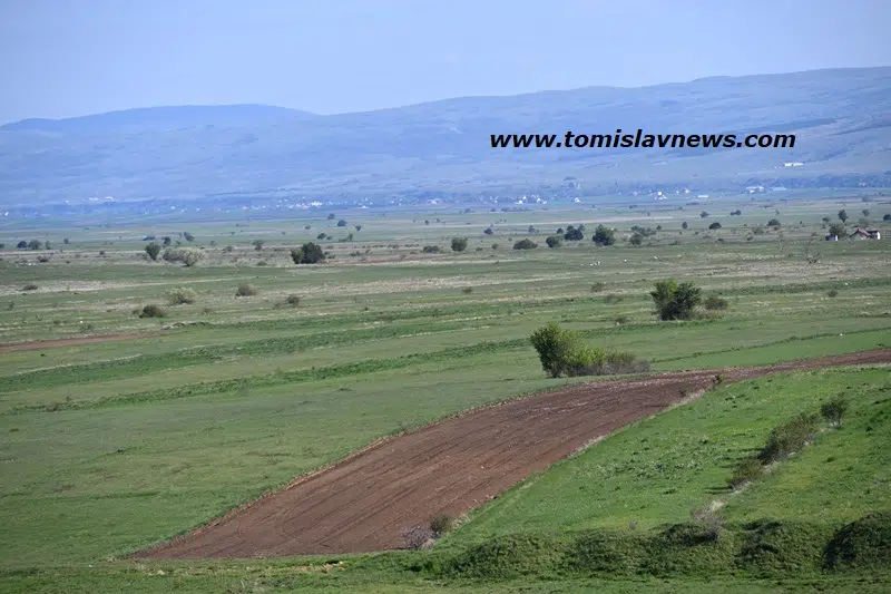 VIDEO/DOBRO vam umjereno vedro i toplo jutro iz Tomislavgrada!