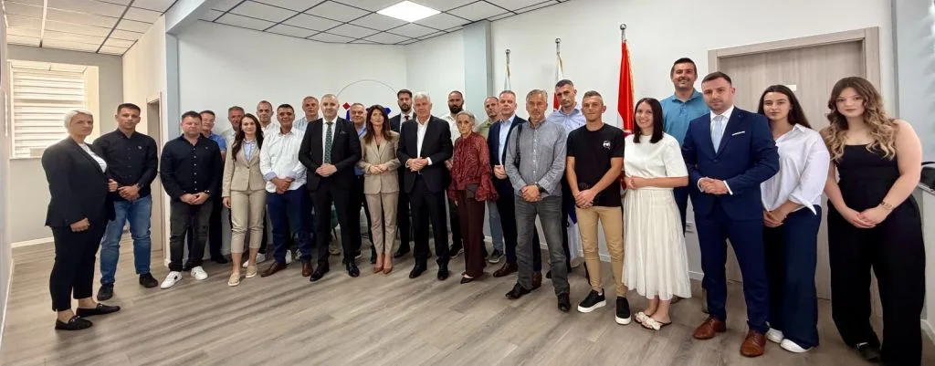 Povezivanje lokalnih tema i političkih prioriteta u središtu sastanka u Tomislavgradu