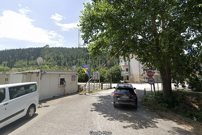Uhvaćeni u Metkovću: Službenim vozilom Granične policije BiH prevozili namještaj na vikendicu na Pelješcu