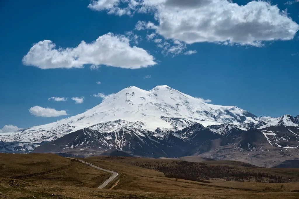 Tijela troje planinara s Elbrusa spremna za spuštanje – hip.ba