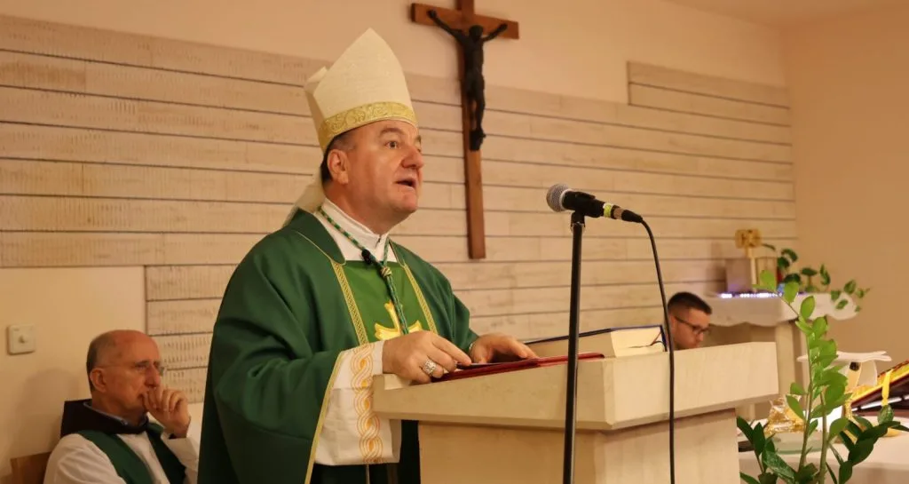 Dvije crkvene priče, isto pitanje: Što povezuje hercegovački slučaj i Bratstvo svetoga Pija X.?
