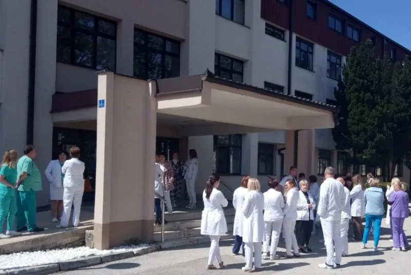 Sindikat pomoćnih radnika u zdravstvu HBŽ: “Izborna godina ne može biti pravni razlog za odbijanje pregovora”