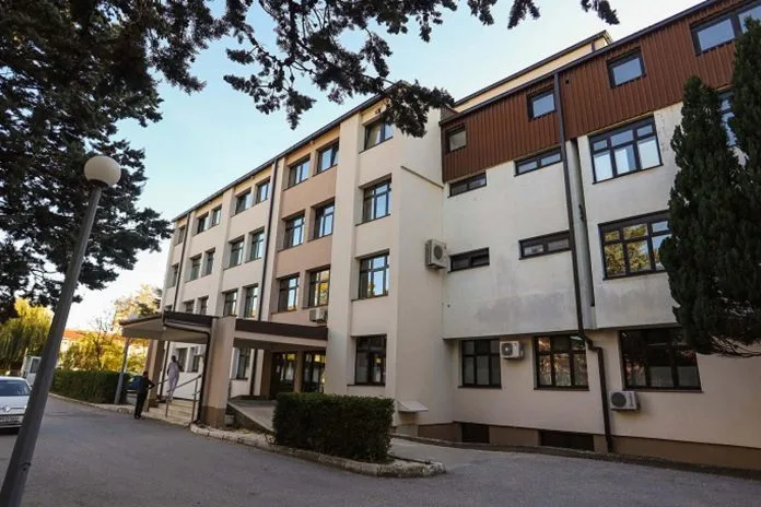 Specijalizanti u Livnu podržali liječnike