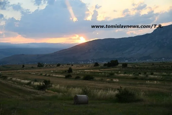 VIDEO: DOBRO vam pretežno oblačno i kišno jutro iz Tomislavgrada!