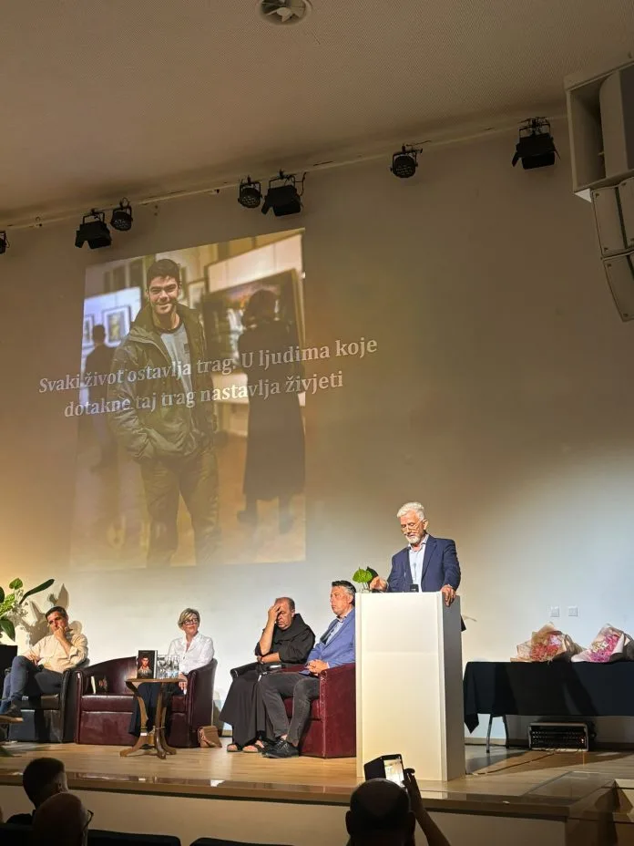 Ljubuški: Predstavljena knjiga „Sin – Priča o Toniju“ dr. sc.