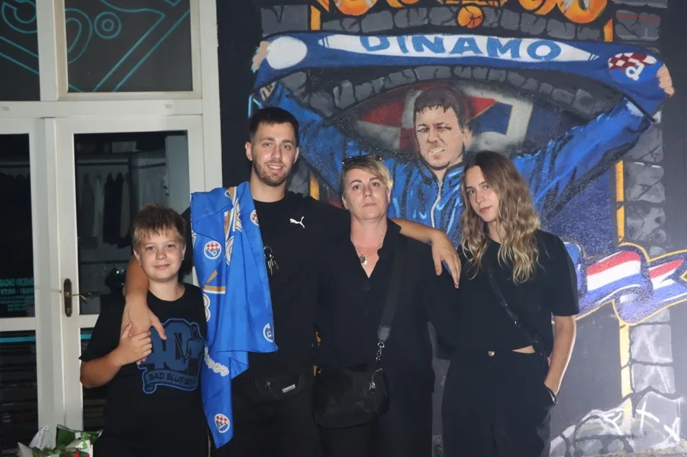 FOTO | Mural za Bobetu – Okupila se obitelj i BBB, priređena bakljada i sjećanje na Danija!