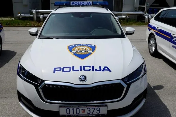 1787579657_Motociklist-smrtno-stradao-u-teskoj-prometnoj-nesreci-kod-Kalesije-–.jpeg