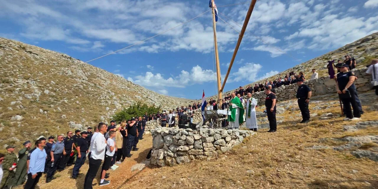 Obilježena 19. obljetnica stradanja vatrogasaca na otoku Kornatu