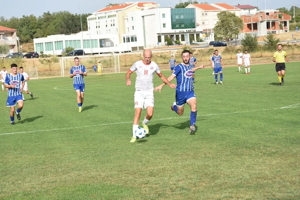 Brotnjo svladalo Grude