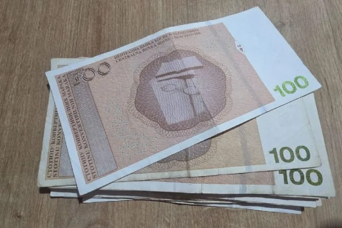 FBiH: Danas počinje isplata uvećanih mirovina za srpanj