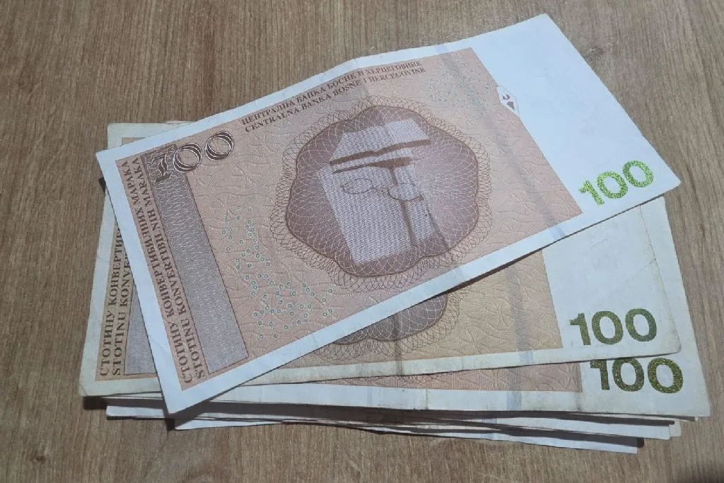 FBiH: Danas počinje isplata uvećanih mirovina za srpanj