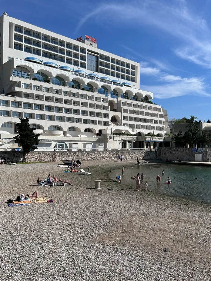 Neum gradi pristup javnoj plaži za osobe s invaliditetom –