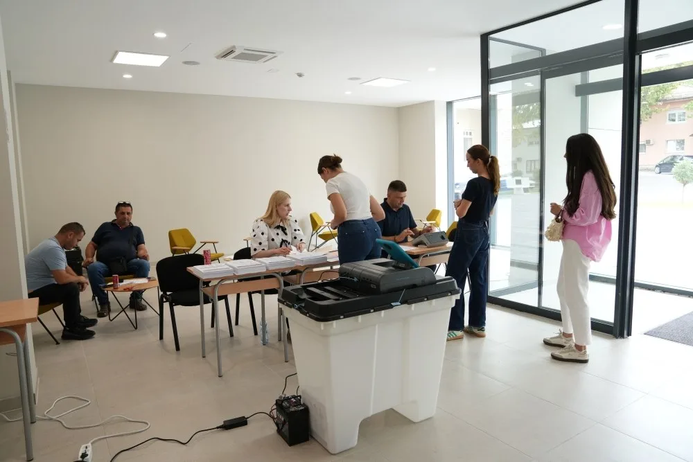 Testni izbori provode se u prostorijama KIC-a Čitluk