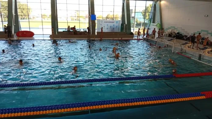 Mladi vaterpolisti HVK Jadran Neum otputovali na međunarodni turnir u