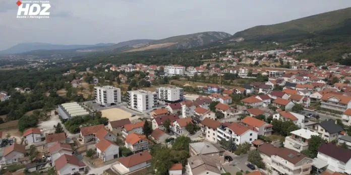 OO HDZ BIH POSUŠJE: Video prezentacija realiziranih projekata u Posušju