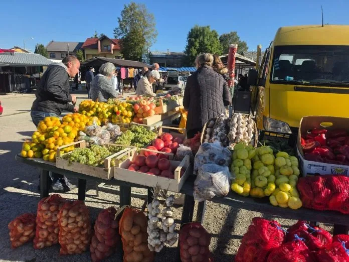 Evo koje su cijene voća i povrća na tomislavgradskoj tržnici: