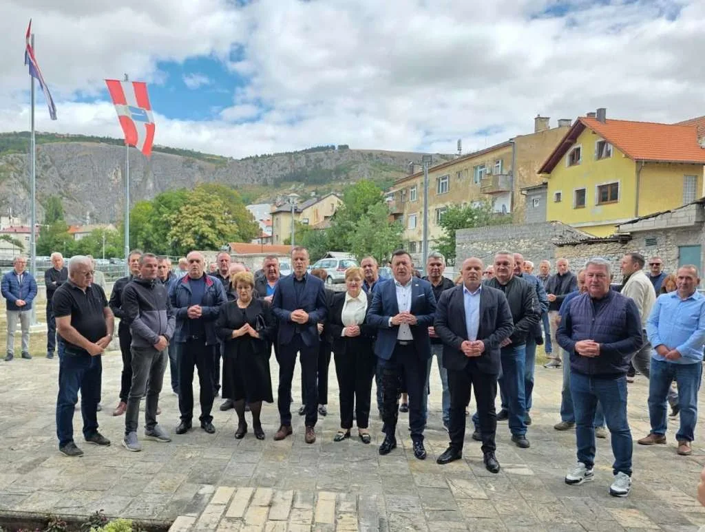 Livno odalo počast poginulim braniteljima