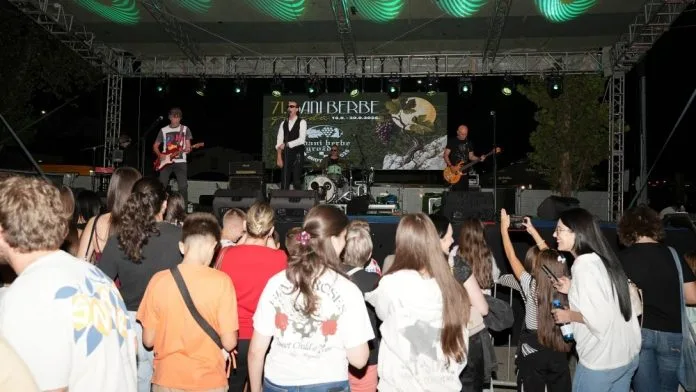 Psihomodo pop i “Djeca iz podruma” priredili rock spektakl na