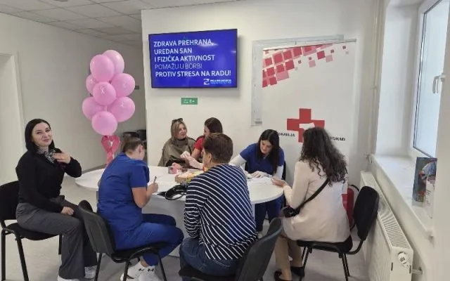 FOTO: U Domu zdravlja Tomislavgrad provedena preventivna akcija “Ružičasti listopad”